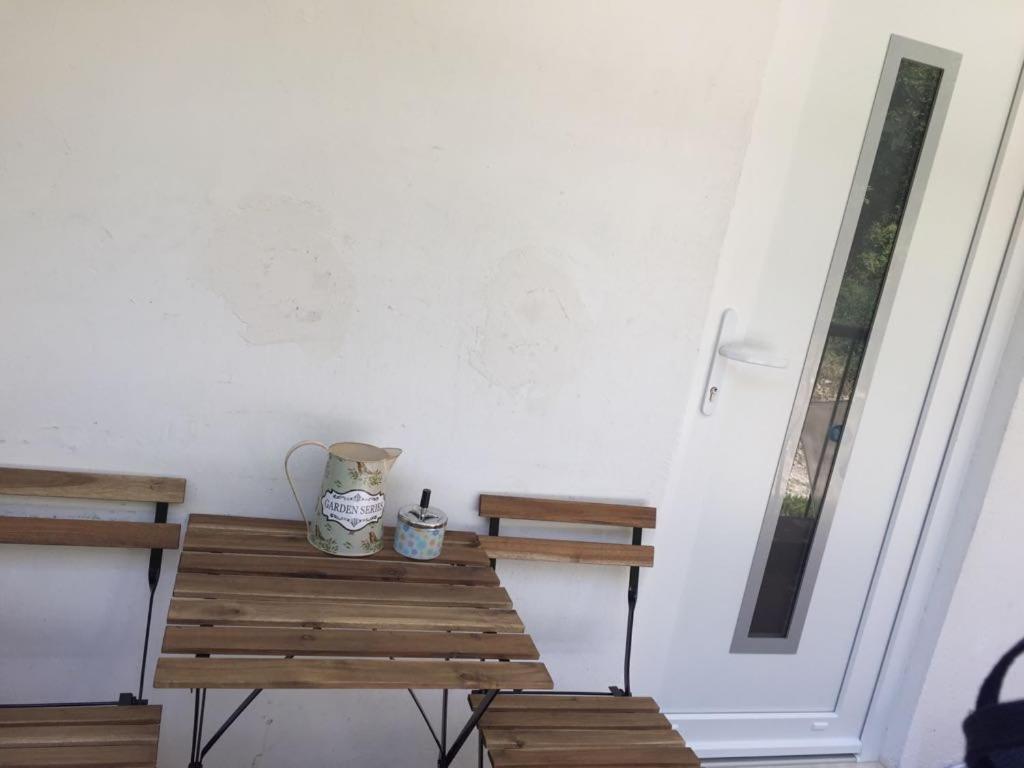 Apartman Studio Ganga Omiš Екстериор снимка